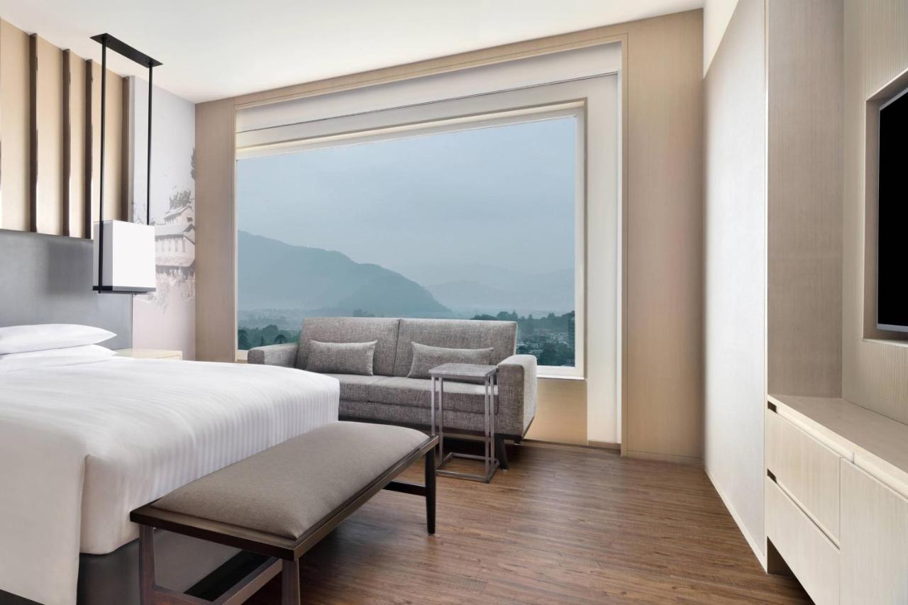 Kathmandu Marriott Hotel Экстерьер фото